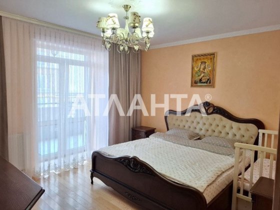 Продається трьохкімнатна квартира  м. Львів, вул. Стрийська, 115 Львов