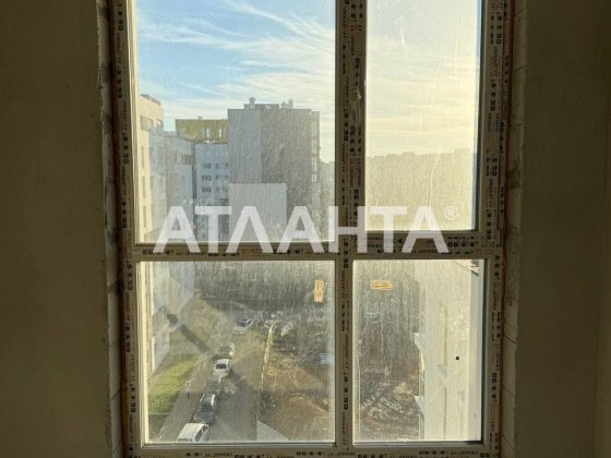 Продаж великої квартири-студії  у ЖК Америка Львів