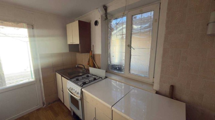 Продаж будинку  28.5 кв. м, 1 кімната, на вул. Мала Морська - фото 1