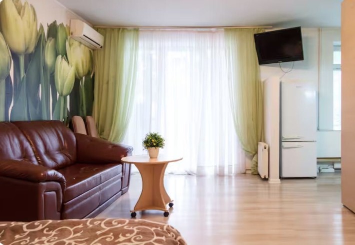 Студия в центре!!! Адмиральская, можно под аренду - фото 1