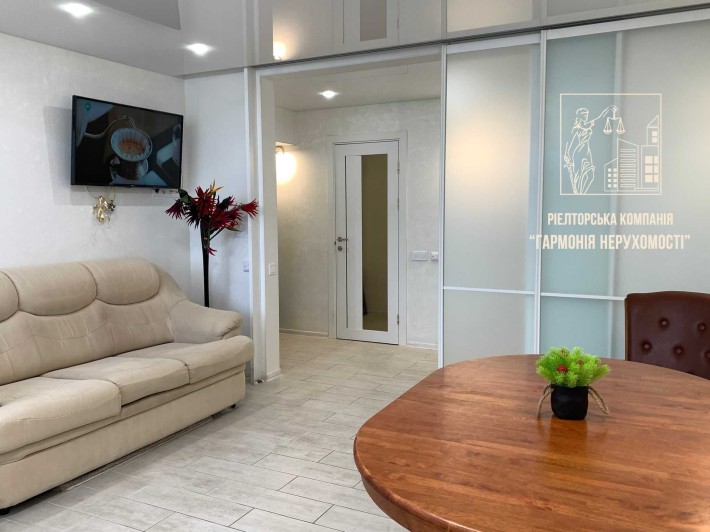 3-к з новим ремонтом в центрі Києва. - фото 1