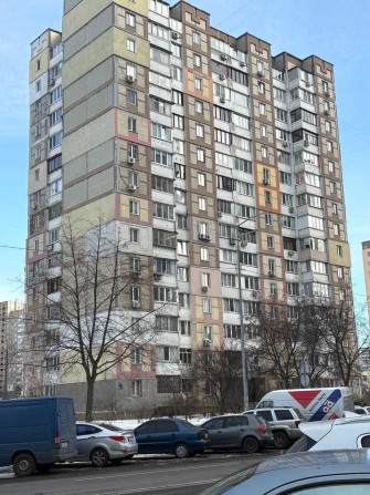 Троєщина, вул. Градинська 10, продаж 3к 77 м2, під ремонт, без комісії - фото 1