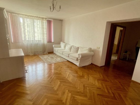 3к(83м2) на Березняках(Тичини, Шумского, Дніпровська набережна) Киев