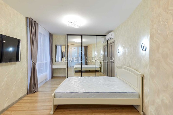 2 кім 78,25 м.кв. ЖК Great  Дніпровська набережна 15д - фото 1