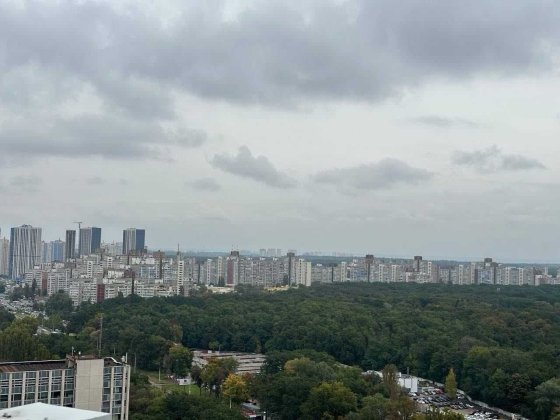 вул. Валер'яна Підмогильного 5, метро Теремки Документи на руках. Киев