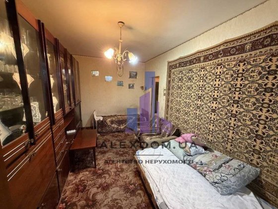 Продаж 1к квартири вул. Червоної Калини(Маяковського) 81-Б Киев