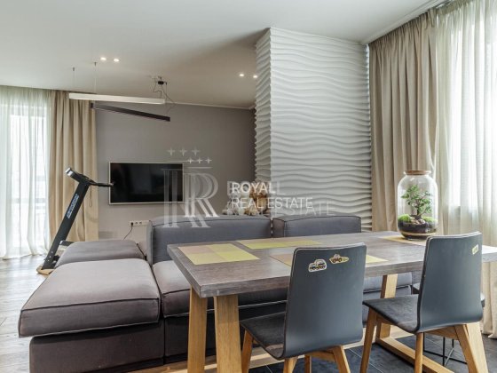 Продаж 3к квартири 102м² Либідь Малевича 2 спальні Палац Україна Киев