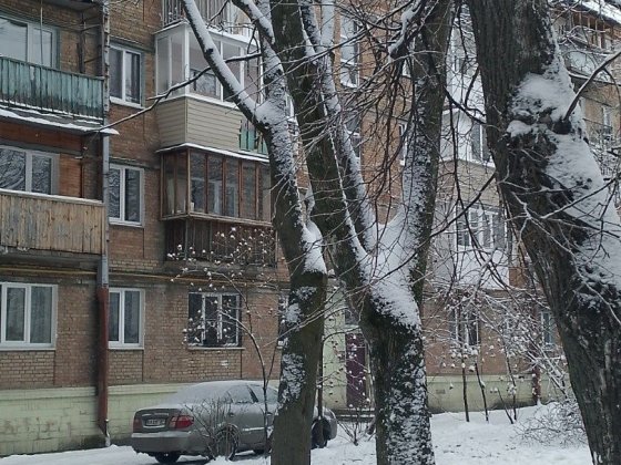 2кв. біля метро Васильківська Київ