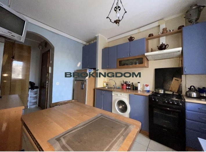 Продається 3 кімнатна квартира на Оболоні! - фото 1