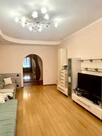 2кімн. 75кв.м Позняки, Ахматової вул. - фото 1