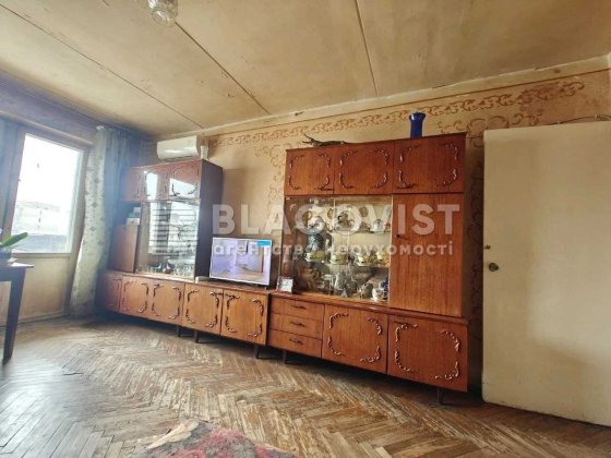 Пропонується до продажу 2 кімнатна квартира ст.м. "Деміївська" Київ