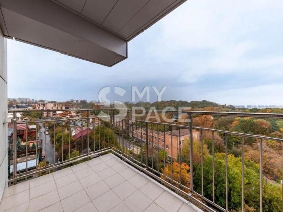 Busov Hill БусовХіл простора кв з авторським ремонтом Печерськ Бот Сад Киев