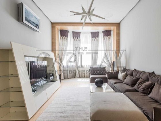 Продаж 4к квартири, вул. Круглоуніверситетська, Печерський р-н, Центр Киев