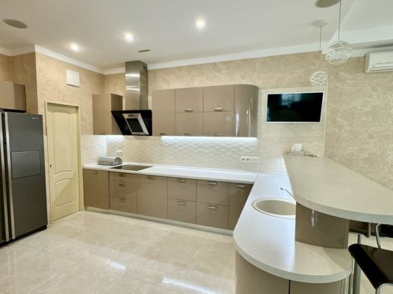 150м 6пов., Звіринецька 59, ЖК Тріумф; підземний паркінг Київ