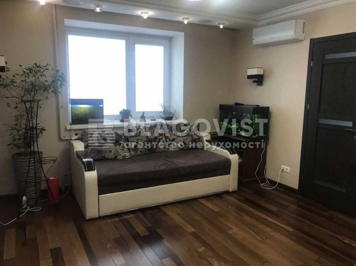 Оболонь 4-к. квартира 92м2 ремонт вул. Івасюка, 14, набережна - фото 1