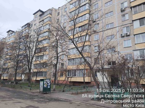 1-кім вул.Сверстюка Євгена, буд. 8а М"Лівобережна"-5хв.пішки Терміново Київ