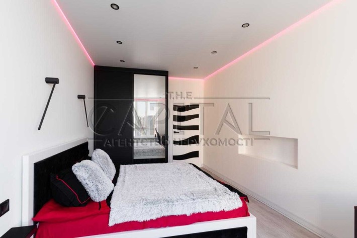 Продажа квартиры ЖК Каховский 79.5м2/3к/новый ремонт - фото 1