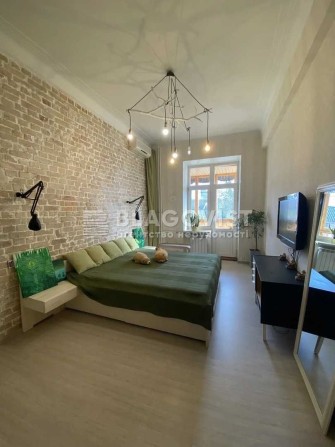 Продаж 4 кімнатна квартира вул. Стратегічне шосе, 35 ст.М Деміївська - фото 1