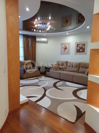 Продаж 2к квартири, Лівобережна, Дніпровський р-н., Шептицького КОМОД - фото 1