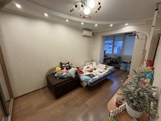 Продаж 2 кімнатної квартири Чешки в Центрі,  вул. Ігоря Бедзая Миколаїв