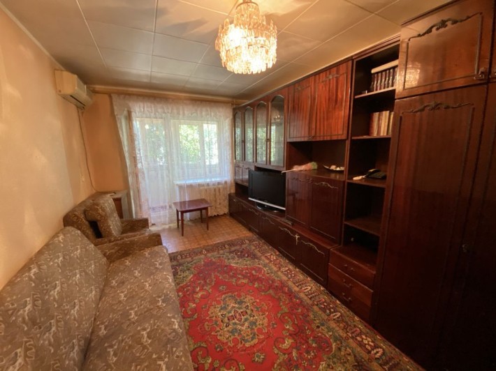 Продажа  2 ком. ул. Строителей р-к Колос - фото 1