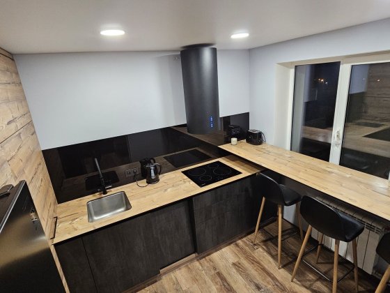 Продам 3-х комнатную квартиру Победа/ Набережная Победы Днепр