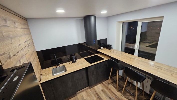 Продам 3-х комнатную квартиру Победа/ Набережная Победы - фото 1