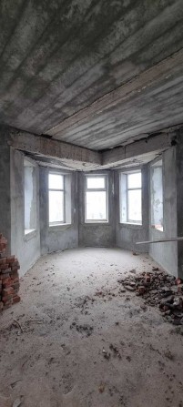 Продаж 3к квартири 103.5 кв. м на вул. Защука - фото 1