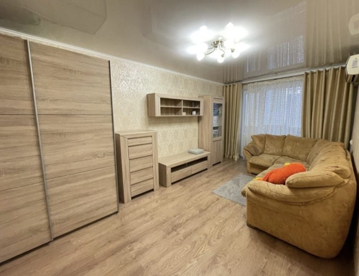 Продаю отличную 2х комнатную квартиру в Ингульском районе. - фото 1