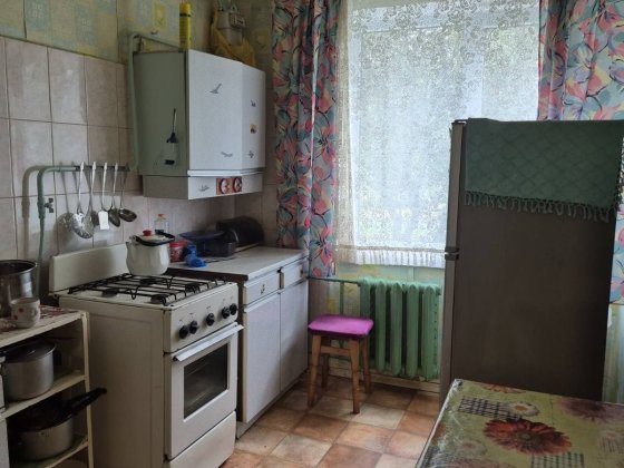 Продам 3 кімнатну квартиру на Крошні