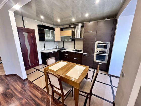 АВТОНОМКА! Продам 3к квартиру  93м жм Приднипровск (Дом кирпич 2008г) Днепр