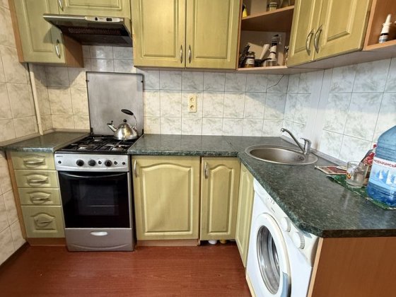 Продам 1 ком.квартиру Хортицкий райн (Бабурка) Запорожье