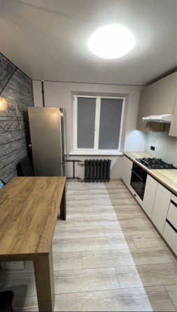 Продам 3 кімнатну квартиру начало  пр Слобожанськького Макдональдс - фото 1