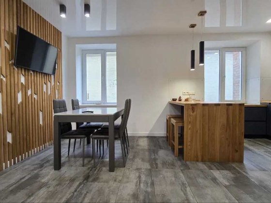 Продам сучасну 3к квартиру на Старокозацькій (центр/сквер героїв)