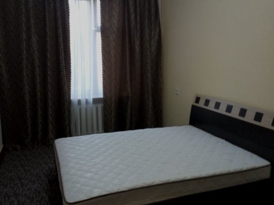 Продаж 2к повнометражної квартири центр Миру проспект Вознесенівський Запорожье