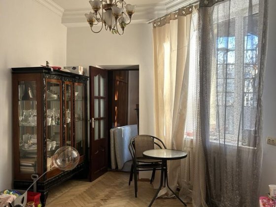 3 кімнатна Квартира особнячного типу Воробкевича Личаківська Львов