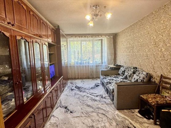 Продам 1-к квартиру на Коробова, ж.м Покровский, Красный камень. Дніпро