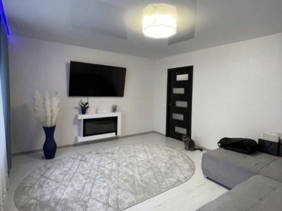 Продам 2к квартиру Ж/М Левобережный, Караван Дніпро