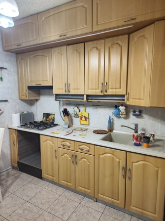 Продается 2к.квартира( сталинка) ЦЕНТР ГОРОДА! Ремонт.Мебель.Техника. - фото 1