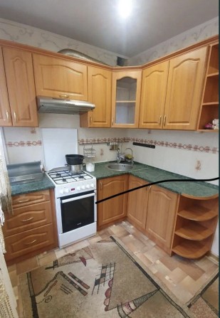 Продаётся 2х комнатная Полякова ТОРГ уместен! - фото 1