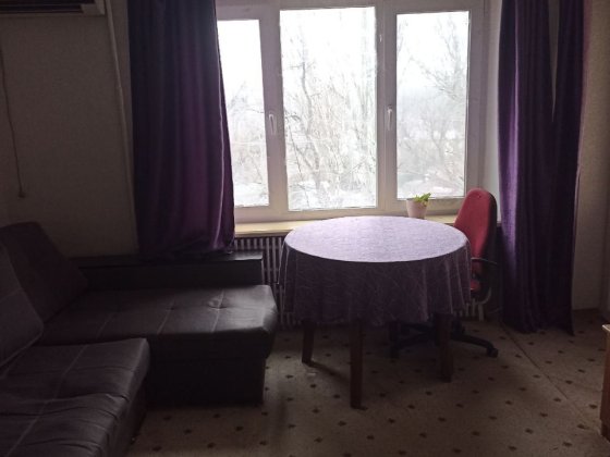 Продам 2-х кімнатну квартиру по вул. Краснова Запорожье