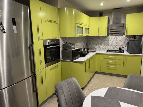 Продам 3-х кімнатну квартиру Запорожье