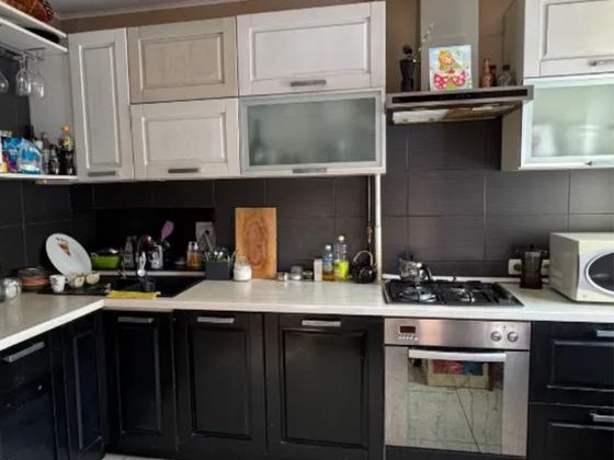 Продам 3 кімнатну квартиру вул Калинова Днепр