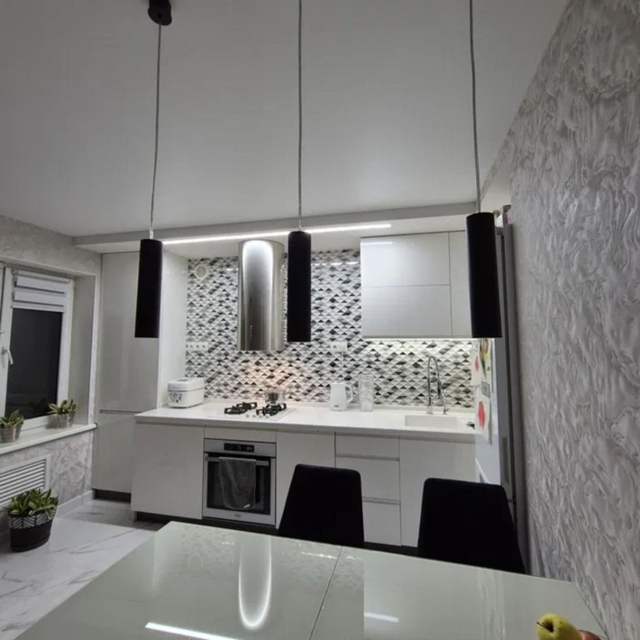 Продам квартиру за авторським проектом в р-ні Друкарні. - фото 1