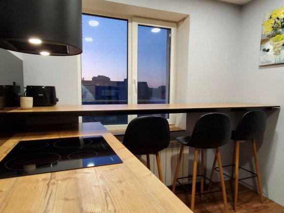 Продам 3к квартиру с новым ремонтом на Победе 5. Днепр