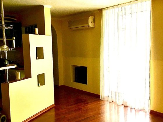 Центр/квартира під житло чи комерцію