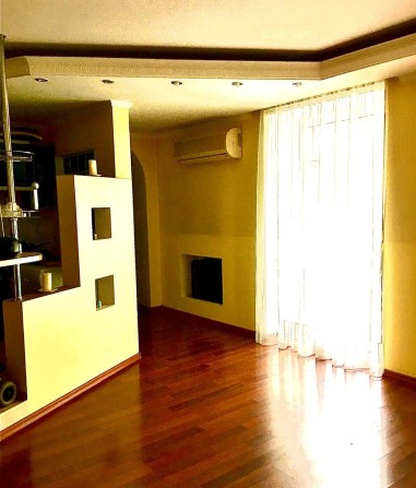 Центр/квартира під житло чи комерцію - фото 1