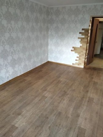 Продам 2-о к/к в розвиненому мікрорайоні, вул.Незалежності (Попова). - фото 1