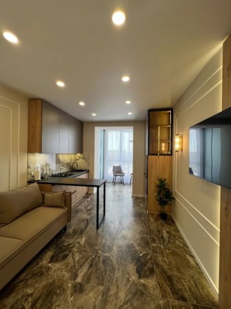 Продам сучасну 2к квартиру в ЖК Щасливий - фото 1