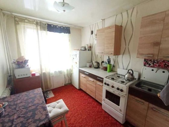 Продам 2 комнатную квартиру Чешка в Приднепровске р-н АТБ Днепр